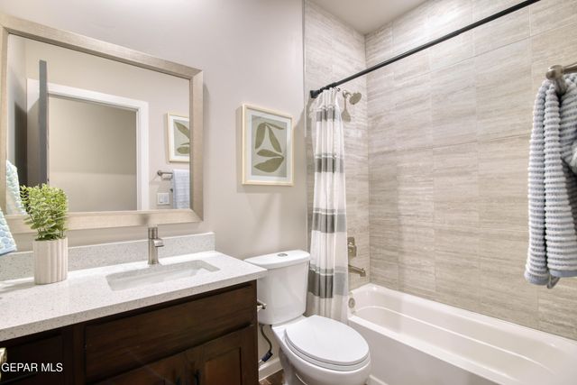 6055 ZINC HILL Street, Sunland Park, NM 88063