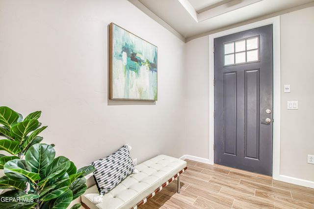 6055 ZINC HILL Street, Sunland Park, NM 88063