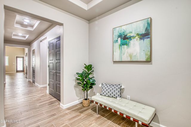 6055 ZINC HILL Street, Sunland Park, NM 88063