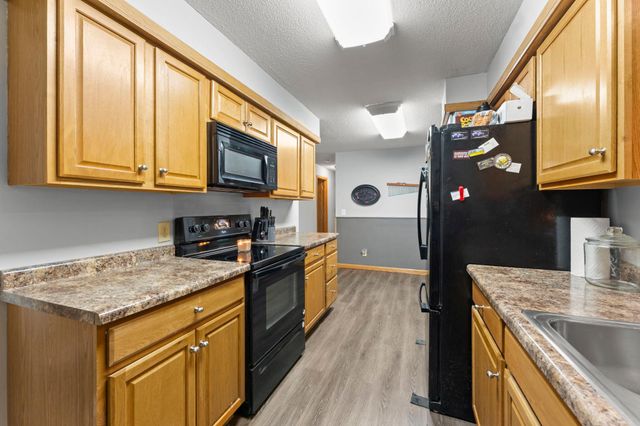 7611 229th Street N, Forest Lake, MN 55025