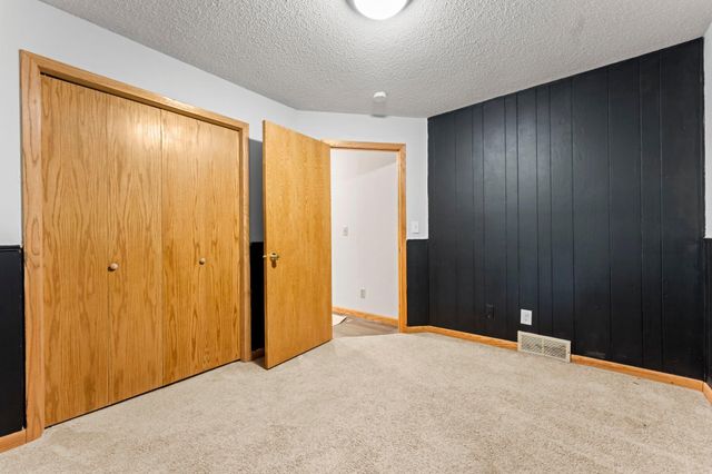 7611 229th Street N, Forest Lake, MN 55025