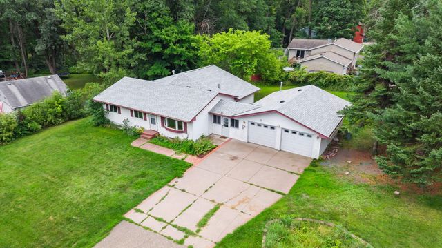 7611 229th Street N, Forest Lake, MN 55025