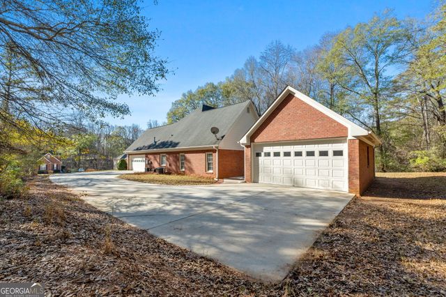 345 Huiet Drive, Mcdonough, GA 30252