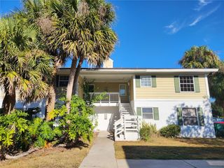 8128 FAIRWAYS CIRCLE R101, Ocala, FL 34472