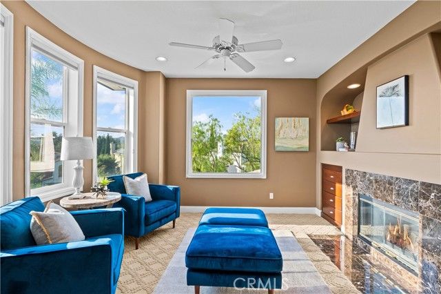 3 Hubbard Way, Laguna Hills, CA 92679