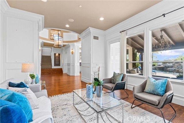 3 Hubbard Way, Laguna Hills, CA 92679