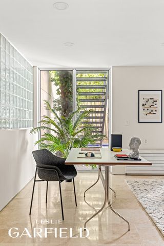 240 E 61ST Street, New York City, NY 10065