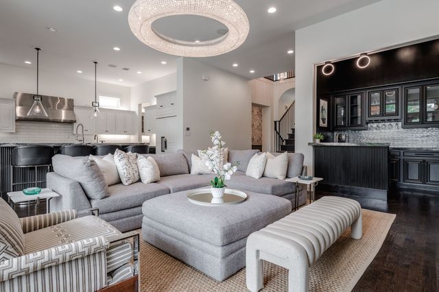 4636 Stanford Avenue, Dallas, TX 75209