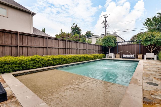 4636 Stanford Avenue, Dallas, TX 75209