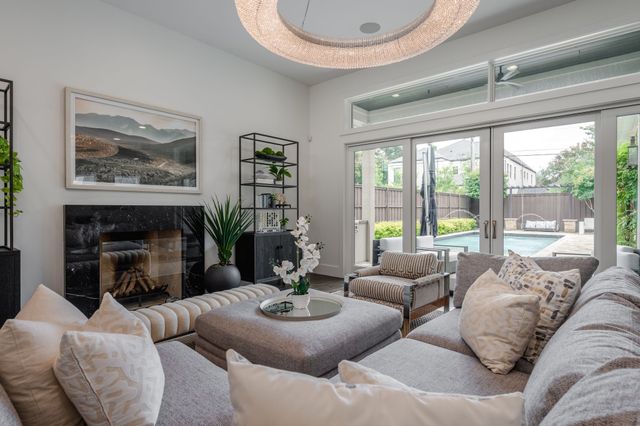 4636 Stanford Avenue, Dallas, TX 75209