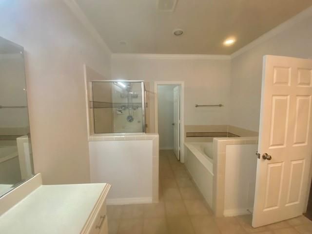 2806 Bering Drive, Houston, TX 77057