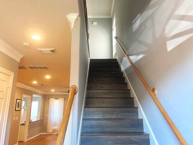 2806 Bering Drive, Houston, TX 77057