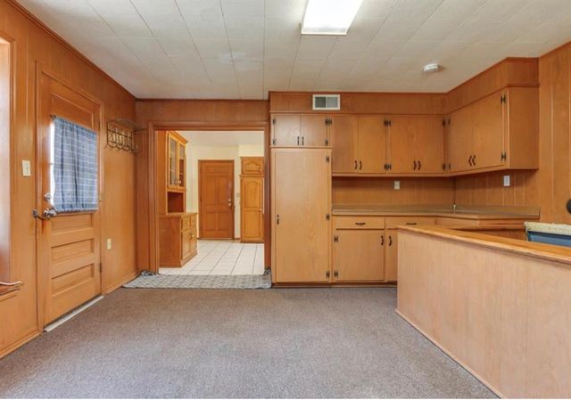 4325 SE 12th Street, Del City, OK 73115