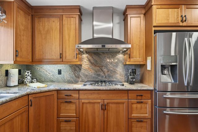 2440 Otter Trl, Cool, CA 95614