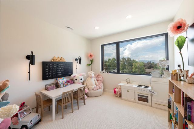 4445 S HOLLADAY PARK LN, Holladay, UT 84124