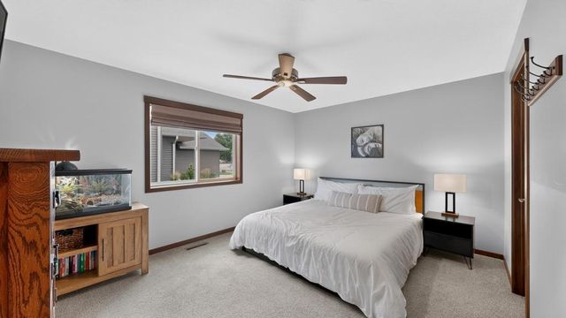 4621 Alan Lane NW, Rochester, MN 55901
