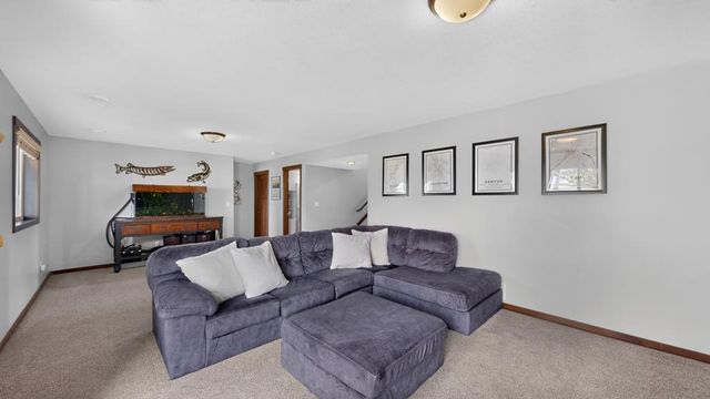 4621 Alan Lane NW, Rochester, MN 55901
