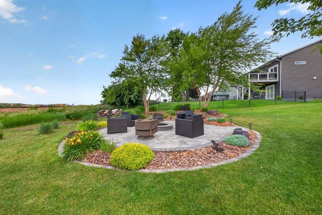 4621 Alan Lane NW, Rochester, MN 55901