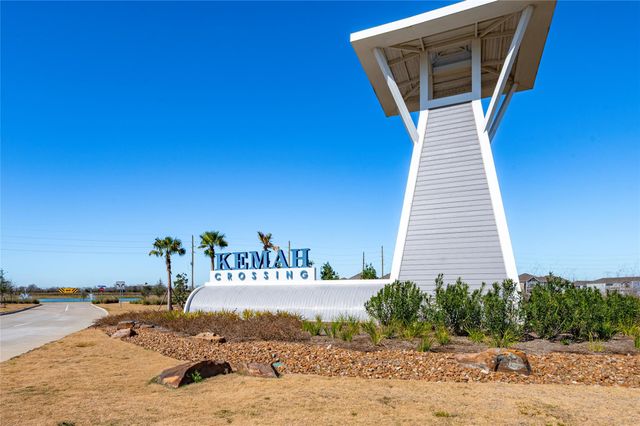 719 Sandy Bay Lane, Kemah, TX 77565