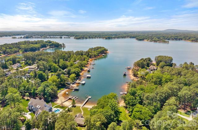 236 Tuskarora Trail, Mooresville, NC 28117
