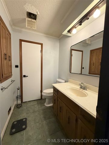 1507 Sunny, Ardmore, OK 73401