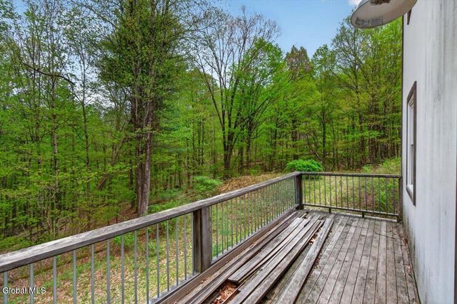235 Colfax Road, Jackson, NY 12816