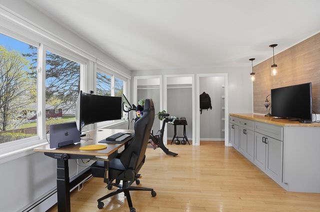 118 Wilkinson Street, Worcester, MA 01606