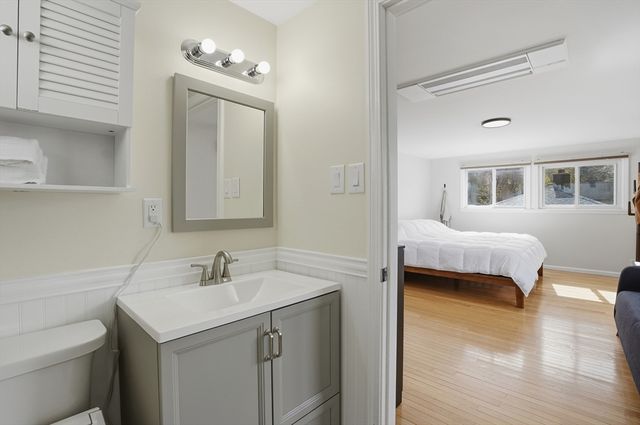 118 Wilkinson Street, Worcester, MA 01606