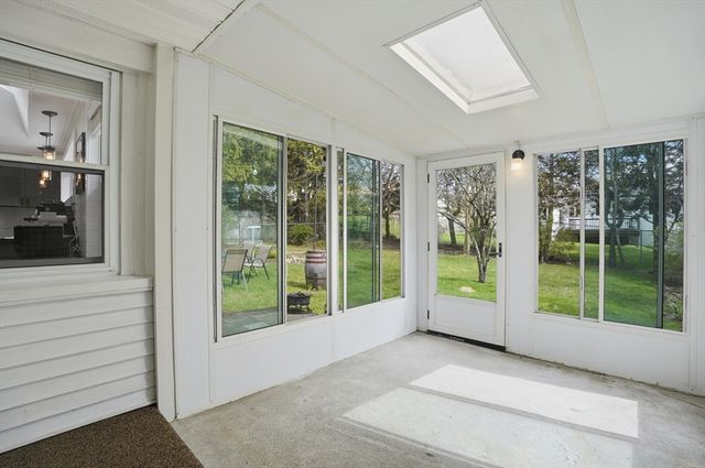 118 Wilkinson Street, Worcester, MA 01606