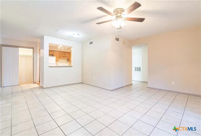 402 N Fredericksburg Street 1, San Marcos, TX 78666