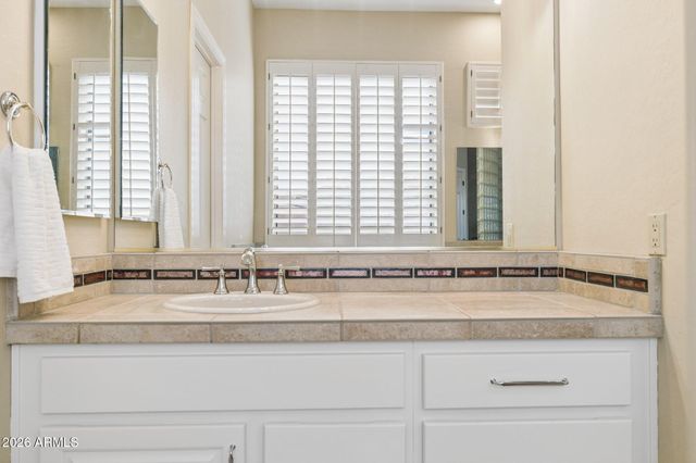 41908 N Back Creek Court, Anthem, AZ 85086