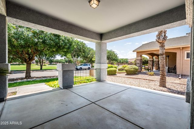 4140 E CLAXTON Avenue, Gilbert, AZ 85297