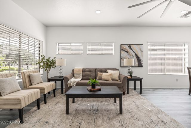 4140 E CLAXTON Avenue, Gilbert, AZ 85297