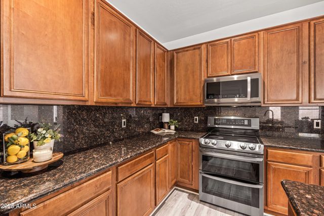 4140 E CLAXTON Avenue, Gilbert, AZ 85297