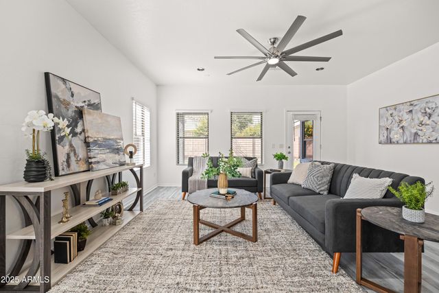 4140 E CLAXTON Avenue, Gilbert, AZ 85297