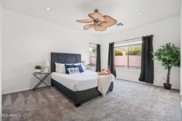 4140 E CLAXTON Avenue, Gilbert, AZ 85297