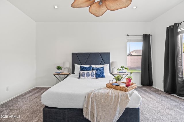 4140 E CLAXTON Avenue, Gilbert, AZ 85297