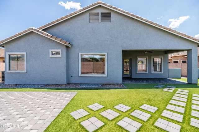 4140 E CLAXTON Avenue, Gilbert, AZ 85297