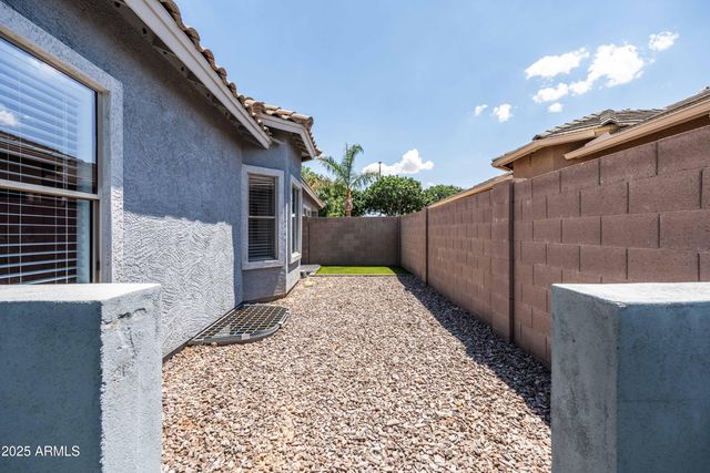 4140 E CLAXTON Avenue, Gilbert, AZ 85297