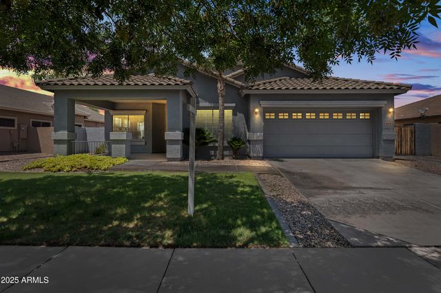 4140 E CLAXTON Avenue, Gilbert, AZ 85297
