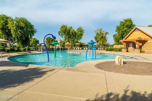 4140 E CLAXTON Avenue, Gilbert, AZ 85297