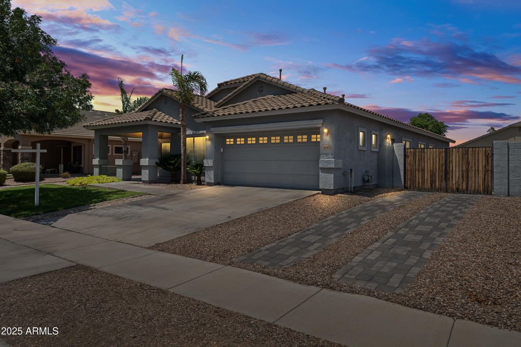 4140 E CLAXTON Avenue, Gilbert, AZ 85297