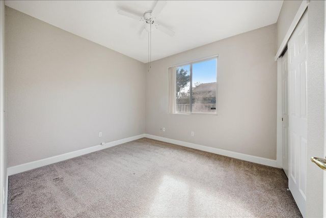 1611 Hackberry Ln, Lincoln, CA 95648