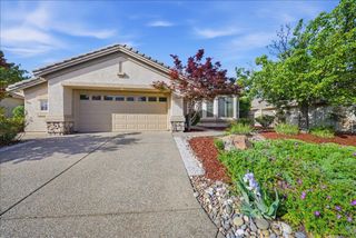 1611 Hackberry Ln, Lincoln, CA 95648