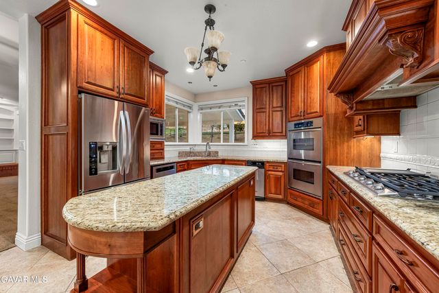 40012 Valle View Lane, Leona Valley, CA 93551