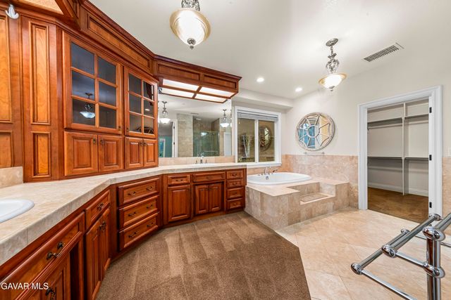 40012 Valle View Lane, Leona Valley, CA 93551