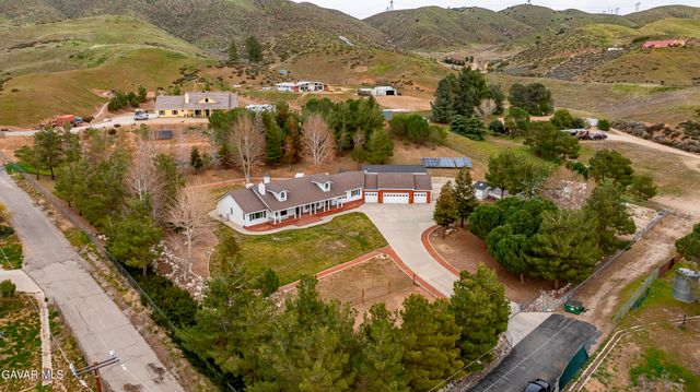 40012 Valle View Lane, Leona Valley, CA 93551