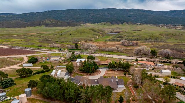 40012 Valle View Lane, Leona Valley, CA 93551