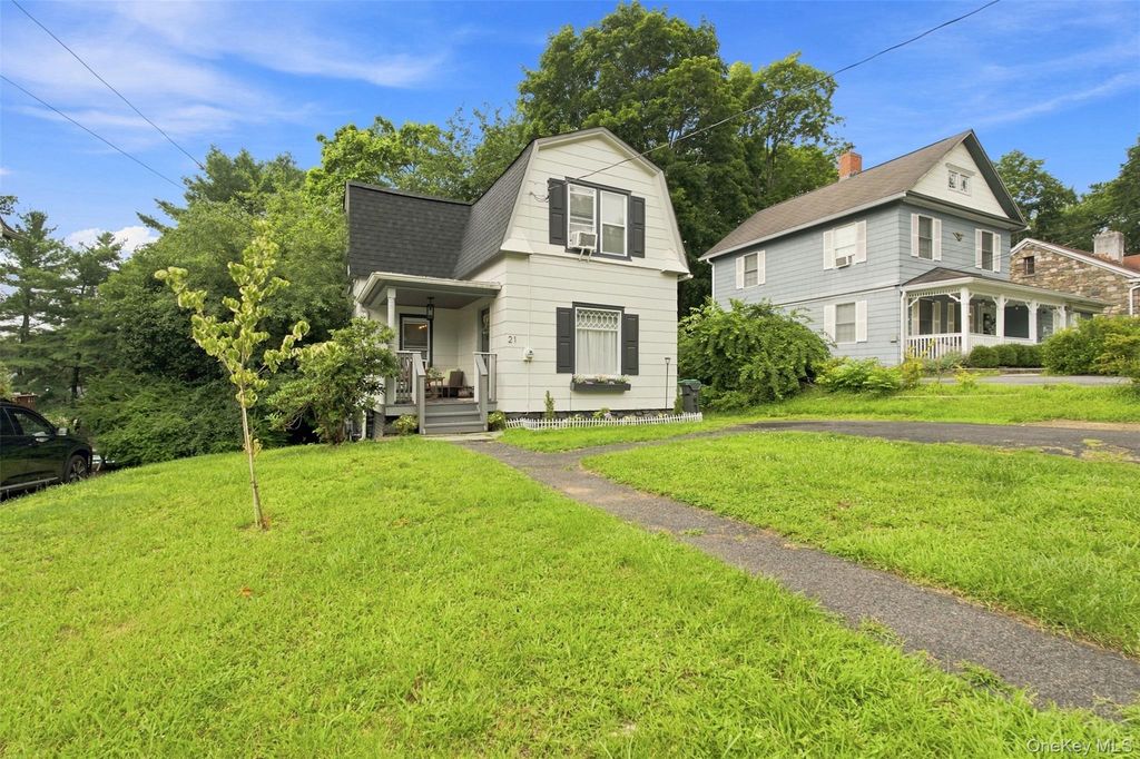 21 Shuit Place, Central Valley, NY 10917