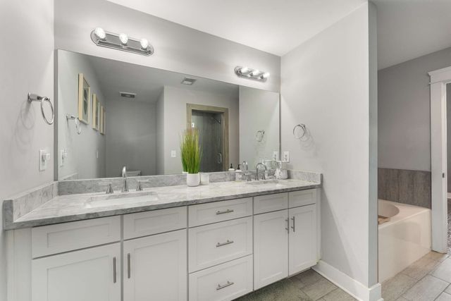 1813 7th Ave N Apt 102, Nashville, TN 37208